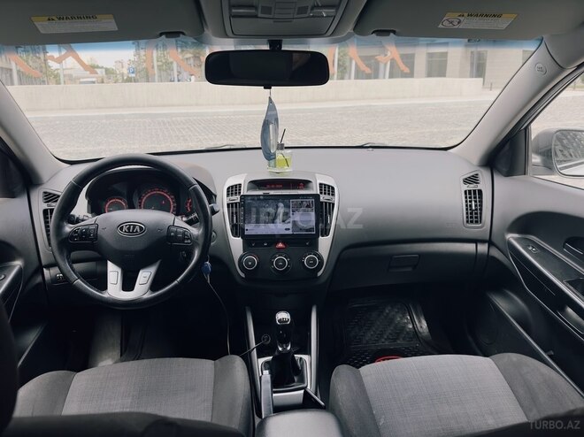 Kia Ceed 2011, 235,000 km - 1.6 l - Bakı