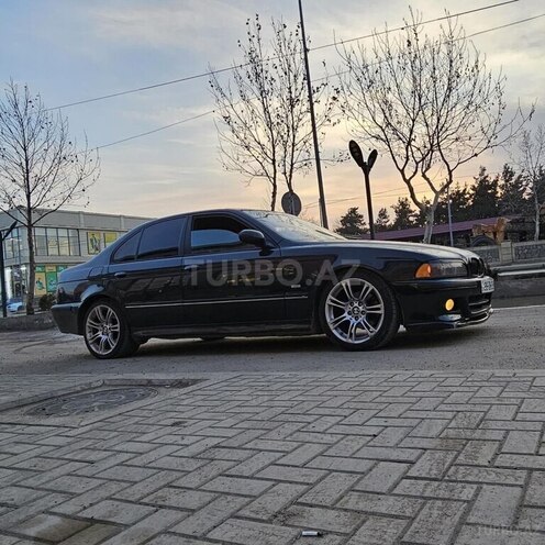 BMW 528 2000, 266,000 km - 2.8 л - Bakı