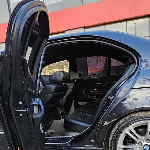 BMW 528 2000, 266,000 km - 2.8 л - Bakı