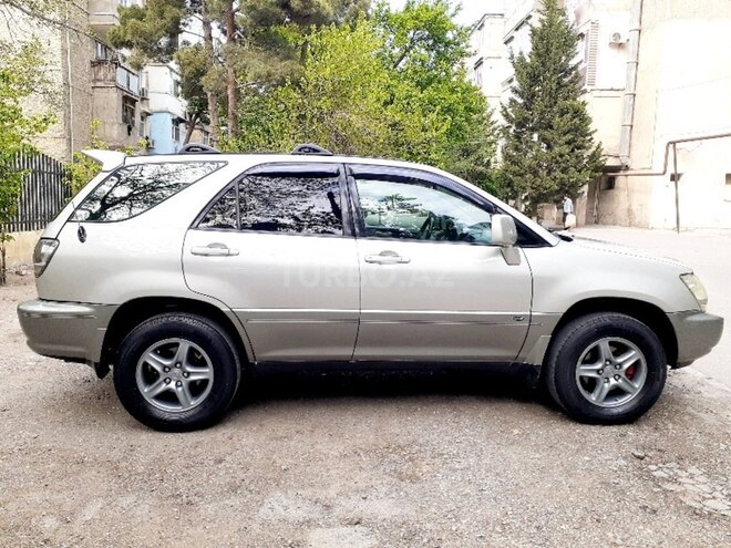 Lexus RX 300 2002, 240,000 km - 3.0 л - Sumqayıt