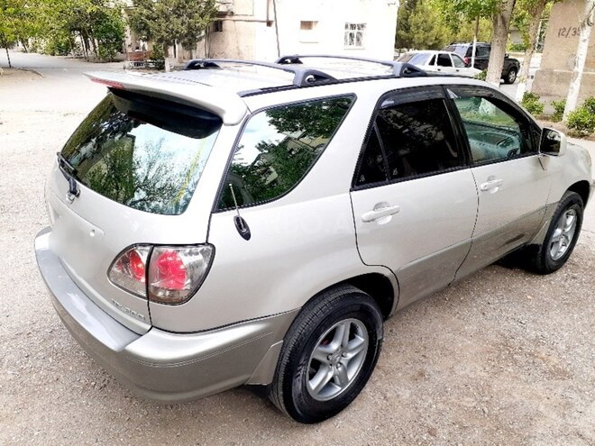 Lexus RX 300 2002, 240,000 km - 3.0 л - Sumqayıt
