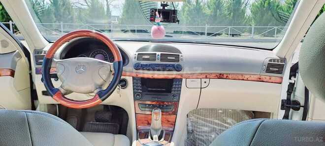 Mercedes E 240 2004, 222,222 km - 2.4 l - Şəki