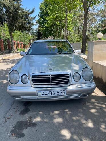 Mercedes E 240 1997, 342,696 km - 2.4 l - Masallı