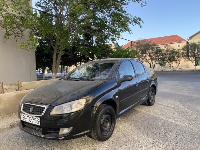 Iran Khodro Runna 2014, 199,000 km - 1.6 l - Sumqayıt