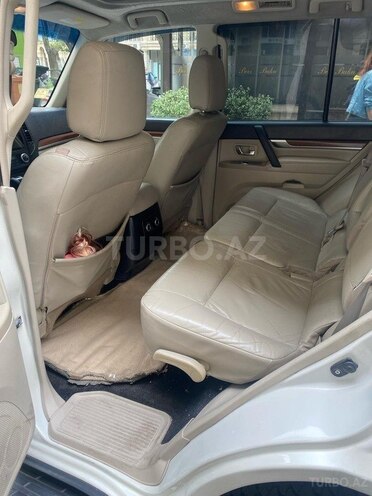Mitsubishi Pajero 2008, 222,000 km - 3.0 л - Bakı