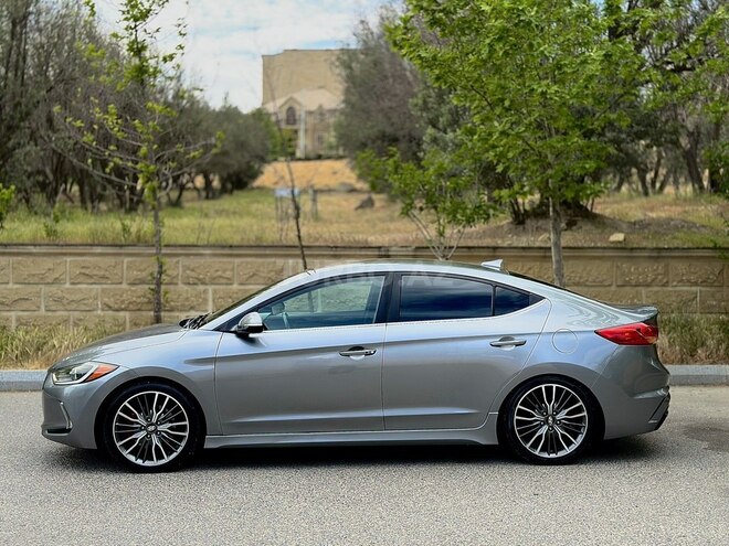 Hyundai Elantra 2017, 107,000 km - 1.6 l - Bakı