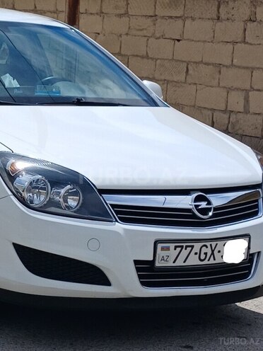 Opel Astra 2009, 190,000 km - 1.4 l - Bakı