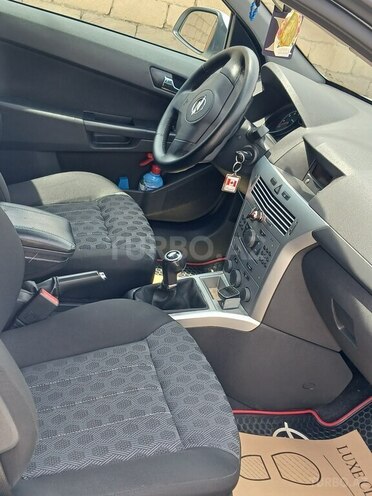 Opel Astra 2009, 190,000 km - 1.4 l - Bakı
