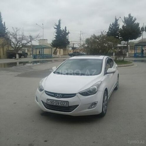 Hyundai Elantra 2013, 256,000 km - 1.8 l - Qəbələ
