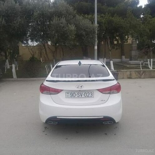 Hyundai Elantra 2013, 256,000 km - 1.8 l - Qəbələ