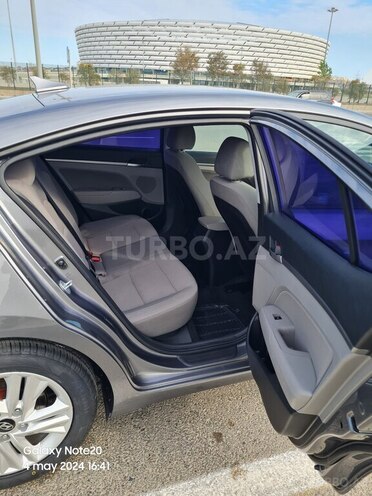 Hyundai Elantra 2018, 86,000 km - 2.0 л - Bakı