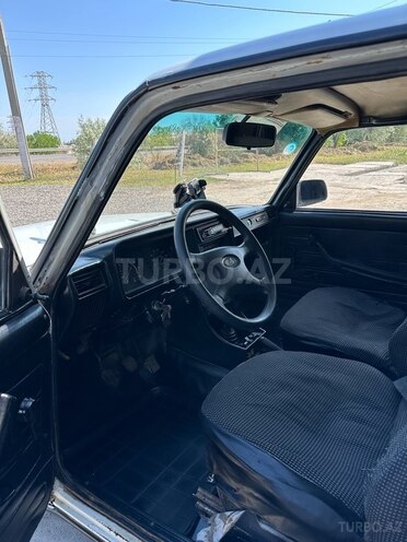 LADA (VAZ) 2107 2003, 100,000 km - 1.6 l - Saatlı