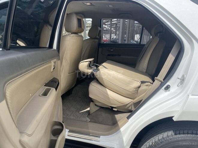Toyota Fortuner 2013, 214,300 km - 2.7 l - Bakı