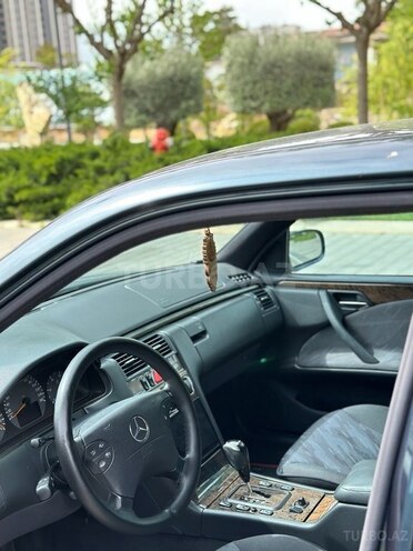 Mercedes E 220 d 2001, 412,000 km - 2.2 l - Bakı
