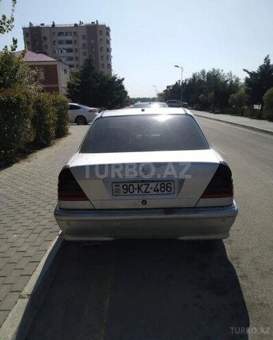 Mercedes C 240 1999, 337,000 km - 2.4 l - İmişli