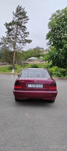 Mercedes C 200 1997, 387,000 km - 2.0 l - Quba