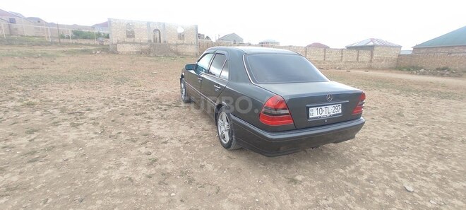 Mercedes C 180 1995, 345,000 km - 1.8 l - Bakı