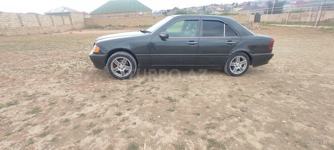 Mercedes C 180 1995, 345,000 km - 1.8 l - Bakı