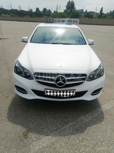 Mercedes E 200 d 2015, 129,500 km - 2.2 л - Bakı