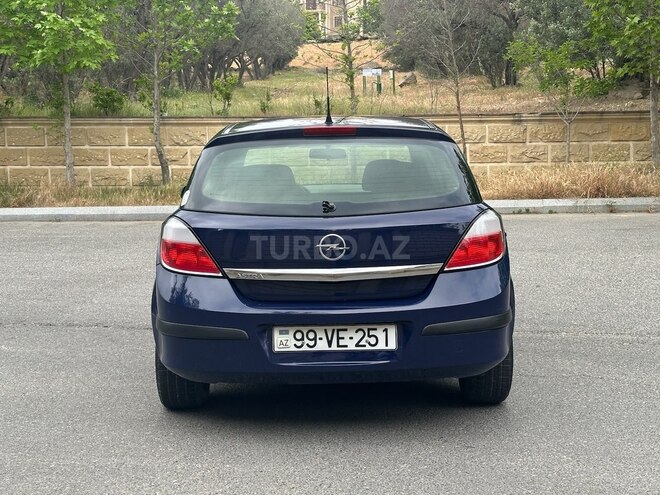 Opel Astra 2004, 187,000 km - 1.4 л - Bakı