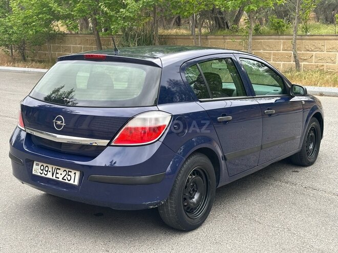 Opel Astra 2004, 187,000 km - 1.4 л - Bakı