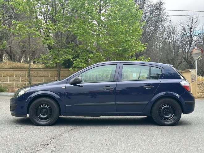 Opel Astra 2004, 187,000 km - 1.4 л - Bakı