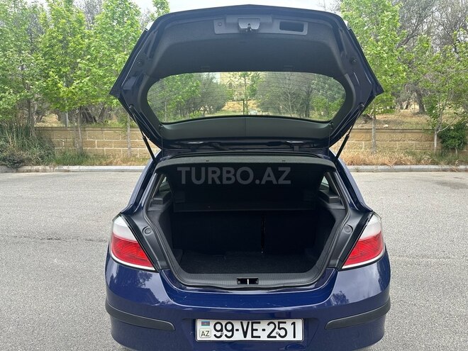 Opel Astra 2004, 187,000 km - 1.4 л - Bakı