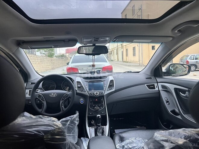 Hyundai Elantra 2016, 123,000 km - 1.8 l - Bakı