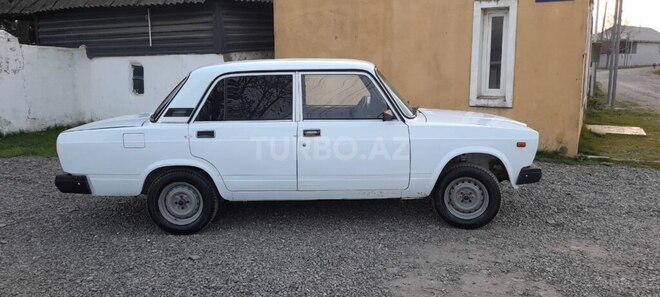 LADA (VAZ) 2107 2005, 99,000 km - 1.6 л - Bakı