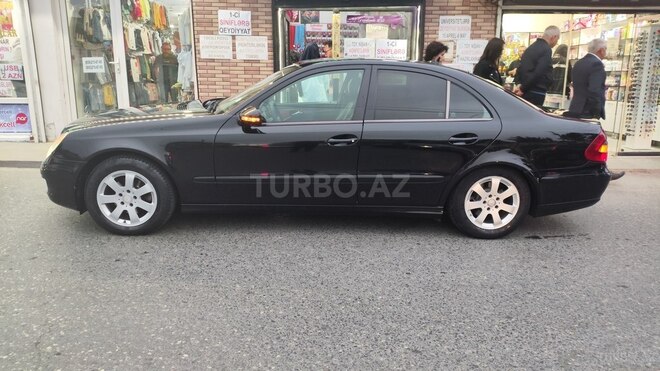 Mercedes E 220 2007, 263,986 km - 2.2 l - Bakı