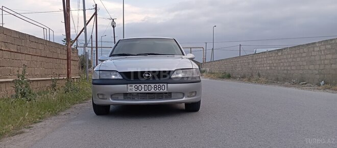 Opel Vectra 1997, 151,000 km - 1.8 l - Bakı