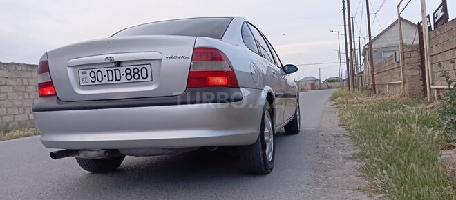 Opel Vectra 1997, 151,000 km - 1.8 l - Bakı