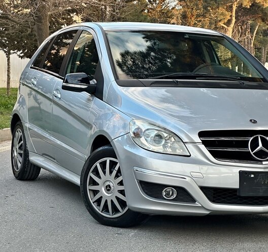 Mercedes B 170 2009, 96,000 km - 1.7 л - Bakı