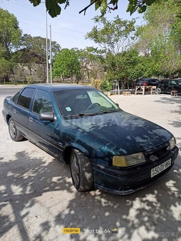 Opel Vectra 1995, 300,000 km - 2.0 л - Bakı