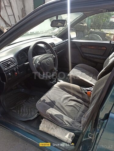 Opel Vectra 1995, 300,000 km - 2.0 л - Bakı