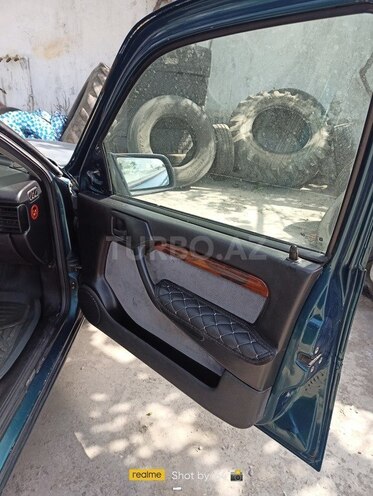 Opel Vectra 1995, 300,000 km - 2.0 л - Bakı