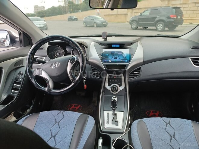 Hyundai Elantra 2012, 280,000 km - 1.6 л - Bakı