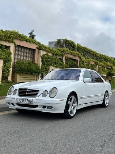 Mercedes E 320 2001, 111,110 km - 3.2 l - Bakı