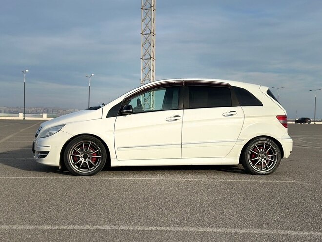 Mercedes B 170 2009, 250,000 km - 1.7 l - Bakı
