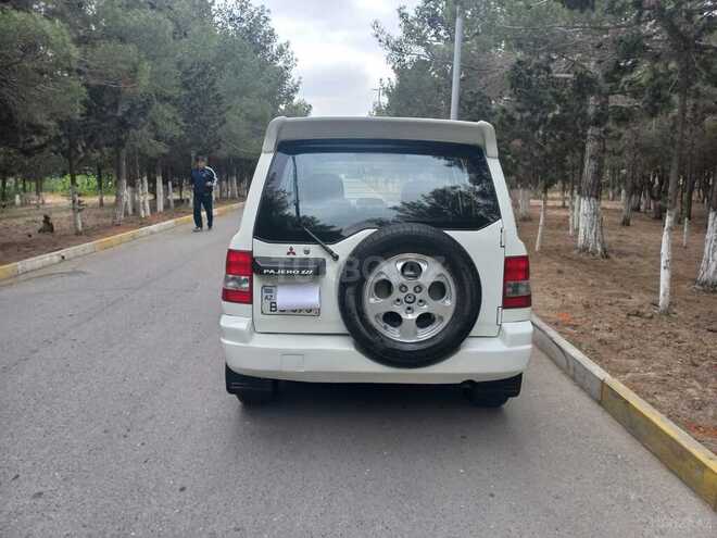 Mitsubishi Pajero io 1999, 426,561 km - 1.8 л - Sumqayıt