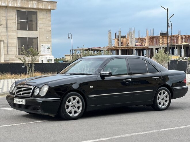 Mercedes E 220 1999, 321,400 km - 2.2 l - Bakı