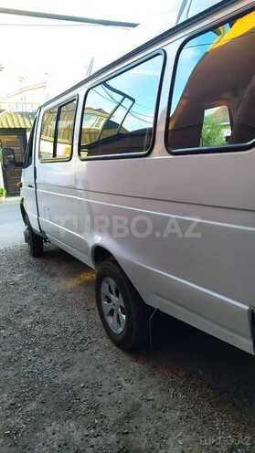 GAZ 322173 2004, 300,000 km - 2.4 l - Qusar