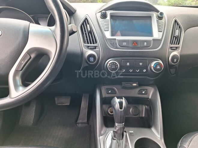 Hyundai Tucson 2014, 175,200 km - 2.0 l - Bakı