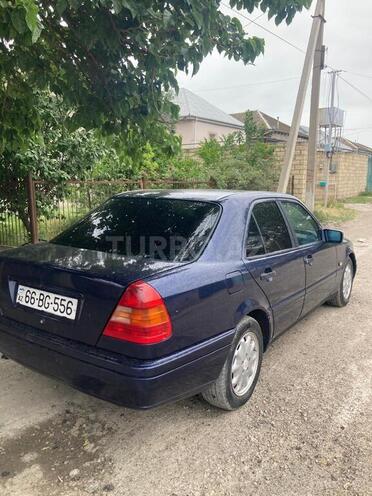 Mercedes C 180 1995, 321,444 km - 1.8 л - Yevlax