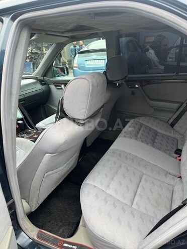 Mercedes C 230 1997, 355,247 km - 2.3 л - Sumqayıt