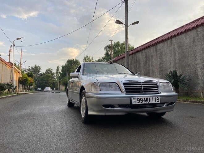 Mercedes C 180 1998, 235,000 km - 1.8 l - Bakı