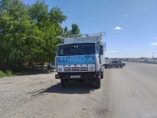KamAz 55111 1976, 56,780 km - 11.0 l - Ağstafa