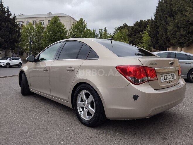 Chevrolet Cruze 2010, 330,000 km - 1.4 l - Bakı