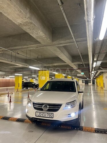 Volkswagen Tiguan 2009, 199,999 km - 2.0 l - Gəncə