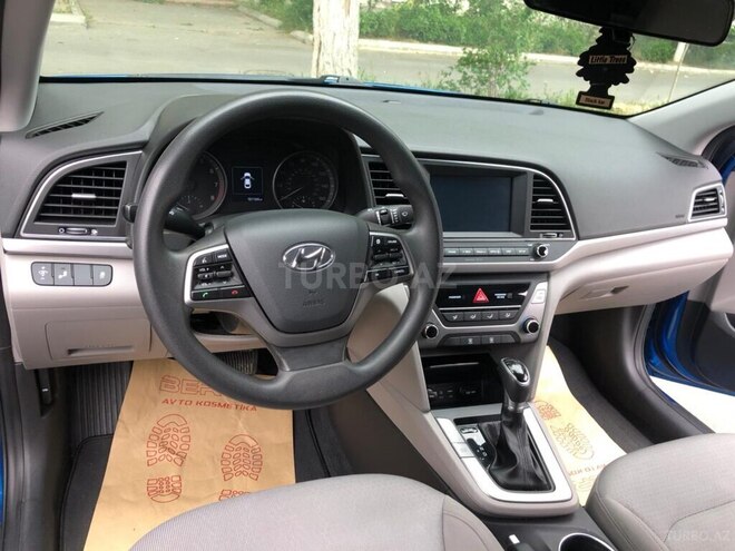 Hyundai Elantra 2017, 172,398 km - 2.0 л - Bakı